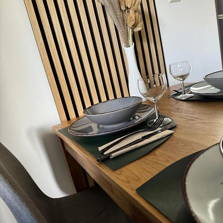 Tiger Apartment 2 Sinsheim Buitenkant foto